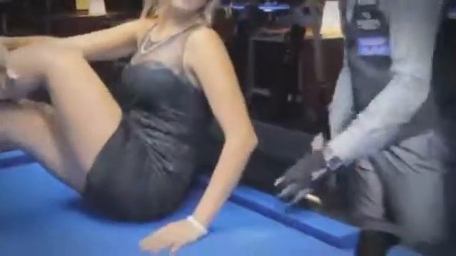 MLG Pool Table Tricks смотреть онлайн