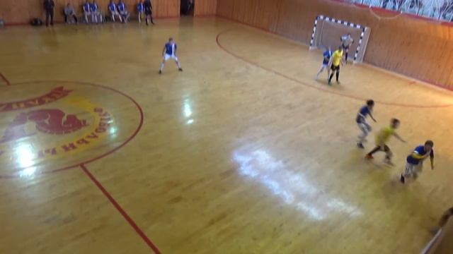 УД АМТ - ШубаркольКомир. 4:4. Футзал Высшая Лига. КОАФ17 смотреть онлайн