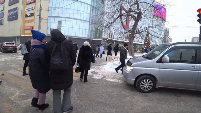 Новогодние скидки это лохотрон торгашей Новосибирск ТЦ Галерея Гоголя Красный Проспект Гагаринская смотреть онлайн
