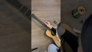 DIY Гитара из картона ?