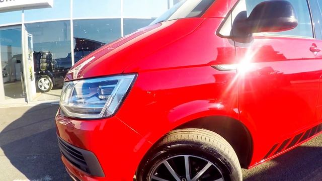 Volkswagen Transporter T30 Kombi Edition 150ps DSG | DG69LDO | Sinclair Van Centre Swansea