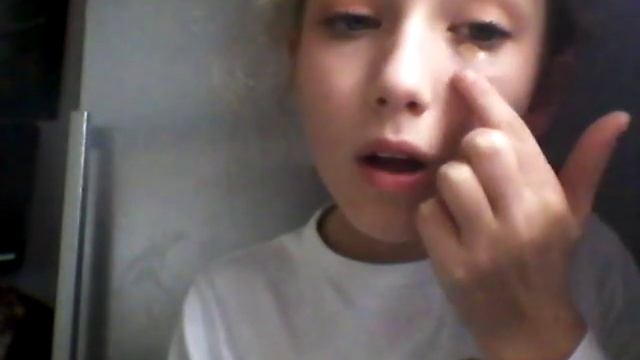 Делаем детский легкий макияж :-):-):-):-):-):-):-) смотреть онлайн