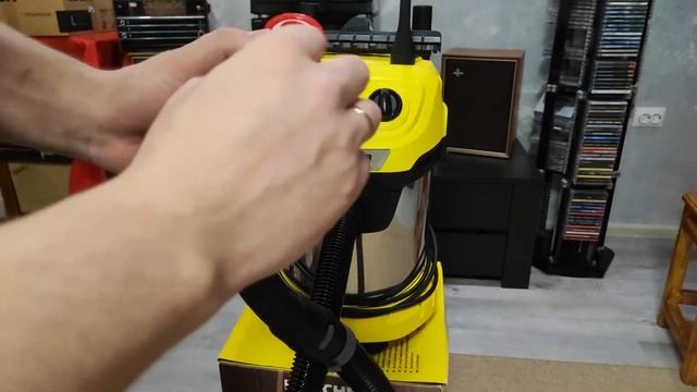 Строительный пылесос Karcher WD 3 смотреть онлайн