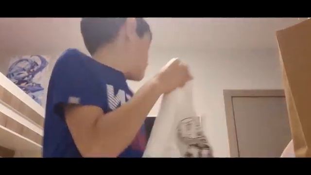 РАСПАКОВКА/Nike/НОВАЯ ОДЕЖДА НА ТРЕНЕРОВКУ《ОЧЕНЬ КРУТАЯ ОДЕЖДА》 смотреть онлайн