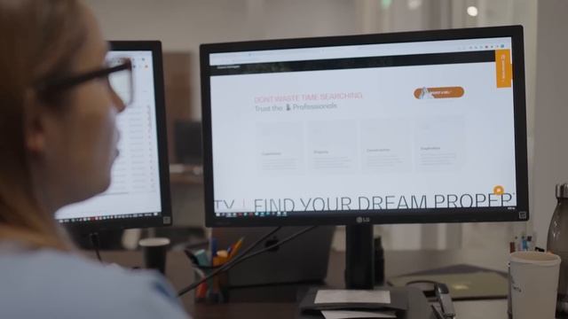 Презентация сайта: Crona Group - недвижимость на острове Кипр напрямую от девелопера смотреть онлайн