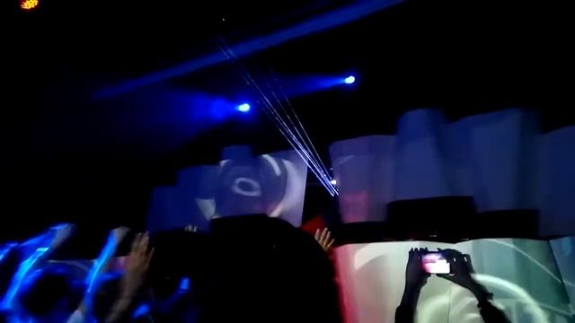 Super8 & Tab playing "Adagio for Strings" at 04.18 @PRLMNT смотреть онлайн
