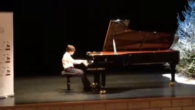 Leon Zimmermann - Cesar-Franck-Piano-International-Competition 18.-20.Dec. 2015 in Brüssel смотреть онлайн