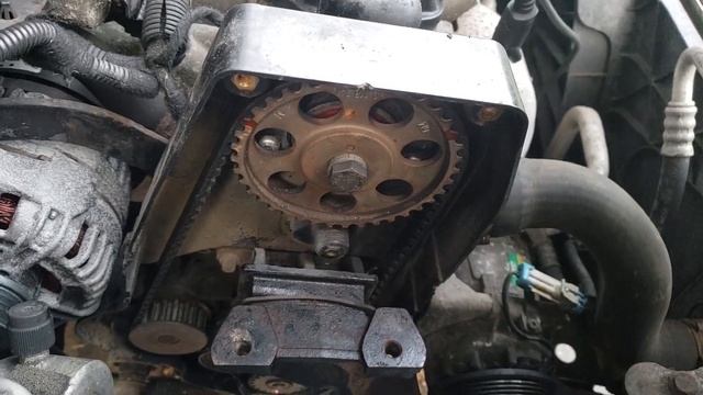 Opel Vauxhall Astra Meriva - Timing Belt and Water Pump Replacement - Z16SE 1.6 смотреть онлайн