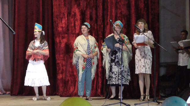 Вручение аттестатов-2019 Поздравление от учителей смотреть онлайн