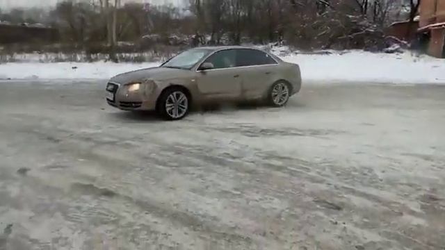А4 б7 Кватро ? смотреть онлайн