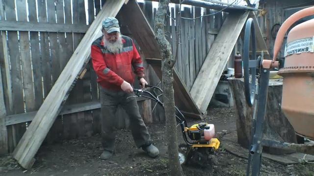 Мототяпка ЧЕМПИОН, самый лучший инструмент для садово-огороднических работ. смотреть онлайн