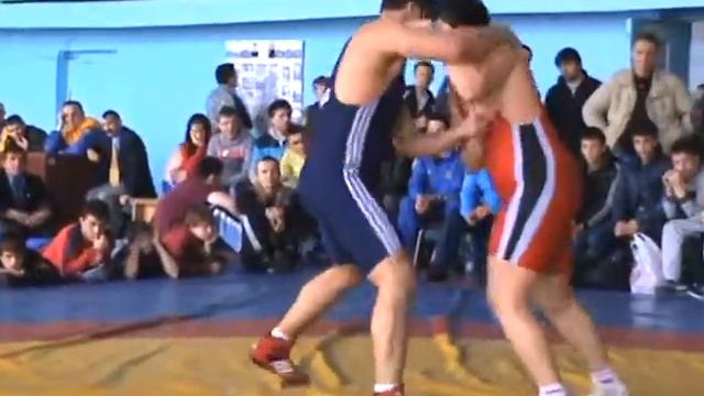 ЧУ-2013. Туаев Х. (АР Крым"У") - Коноваленко М. (Ник."МОНУ") Вес 100 кг - 2 смотреть онлайн