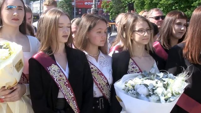 Последний звонок в гимназии ДГТУ смотреть онлайн