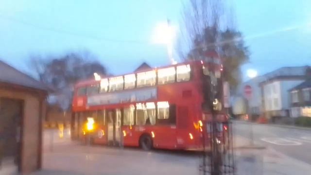 RTP VH45137 On Bus Route 71 (Spot) смотреть онлайн