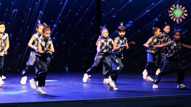 Танец «Круче всех». Ансамбль «Nomad». NOMAD JUNIOR/НОМАД ДЖУНИОР смотреть онлайн