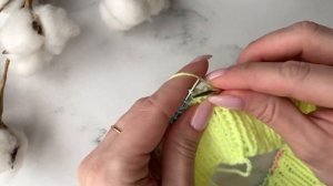 Джемпер для девочки / Реглан снизу / Красивый свитер / Детский свитер спицами / Вязание спицами