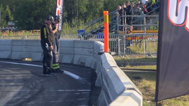 NISSAN S14 VS HARD WALL | DRIFTING CRASH смотреть онлайн