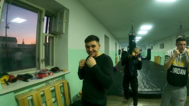 ТРЕНИРОВКА ЗВЁЗД/ВЕРТУШКИ ОТ РУСЛАНИКА/ПЯТНАШКИ/ВЫХОД НА БОЙ ТАТАРИНА И БАЛДЕЖА (ЧАСТЬ 2) смотреть онлайн