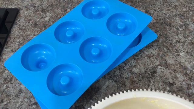 ??Пончики DONUTS(Донатс)?Пончики в духовке?Шоколад на пончиках!!! смотреть онлайн