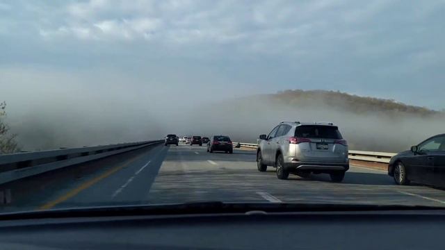 Taconic State Parkway - Croton Reservoir - Foggy morning 4/24/17 смотреть онлайн