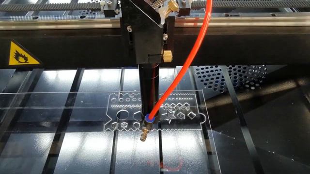 CO2 laser cutter & engraver machine смотреть онлайн