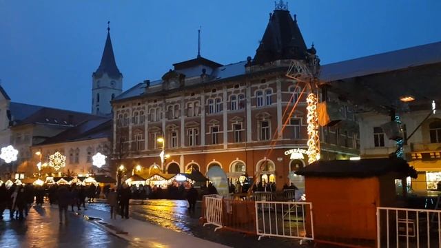 Как украшены европейские города на рождество Словакия Кошице рождественская ярмарка смотреть онлайн