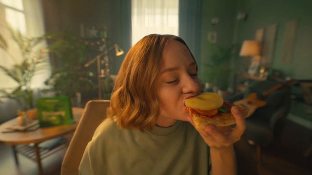 SBER x DELIVERY CLUB IS NOT STRANGE смотреть онлайн