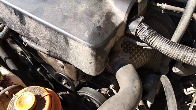 Suzuki Grand Vitara (работа двигателя) смотреть онлайн