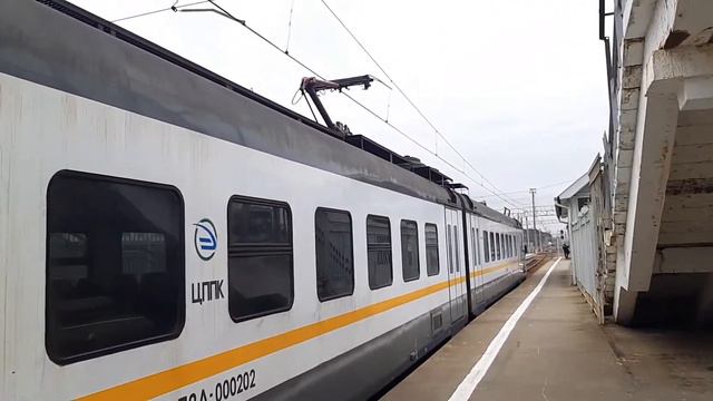 ОБЗОР! Электропоезда ЭП2Д-0002 на станции Голицыно! Часть-1. 12.04.2021. смотреть онлайн