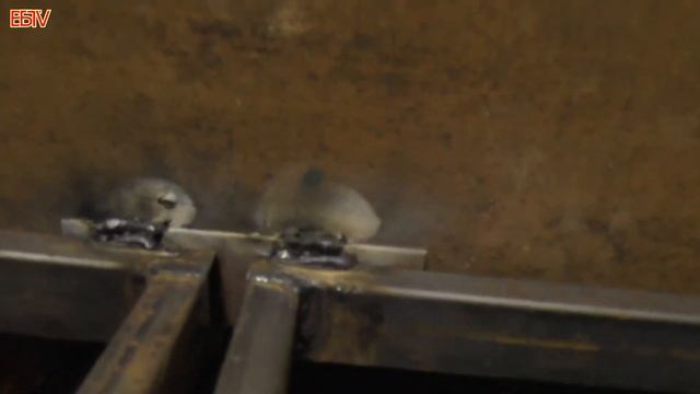 ГАРАЖНЫЕ ВОРОТА СВОИМИ РУКАМИ смотреть онлайн