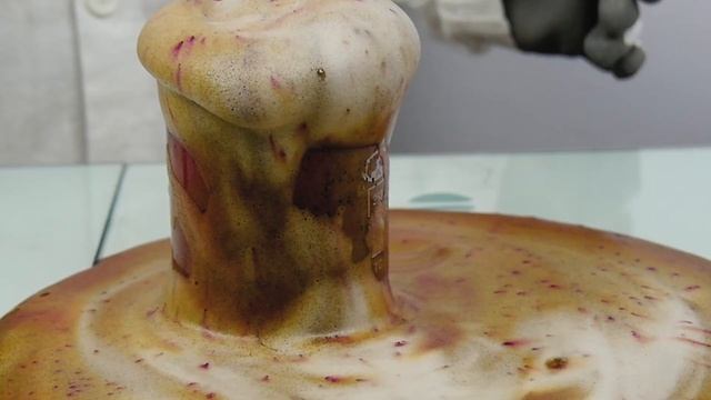 Гаргона из кальция. Кулич из водорода. Типы химических реакций. Нобеленок № 7. смотреть онлайн