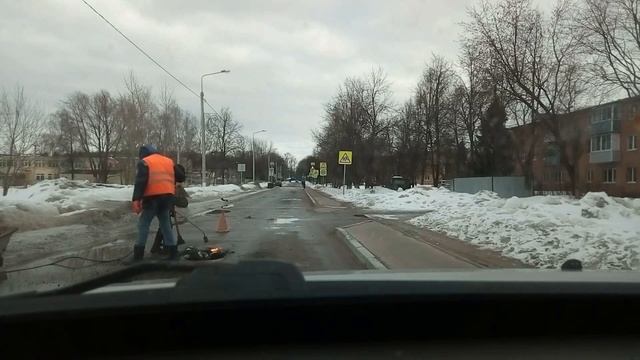 Ямочный ремонт дороги по-Русски смотреть онлайн
