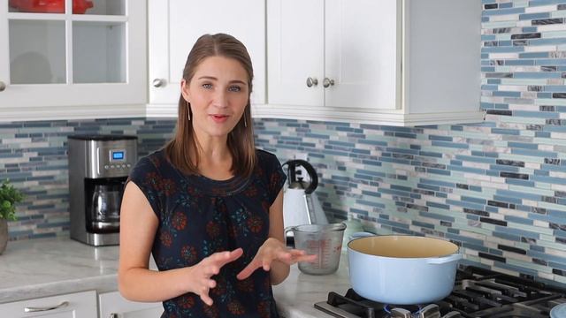 Russian Chicken Meatball Soup смотреть онлайн