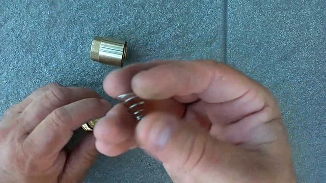 ОБРАТНЫЙ КЛАПАН НЕ ДЕРЖИТ , РЕМОНТ ЗА 5 МИНУТ смотреть онлайн