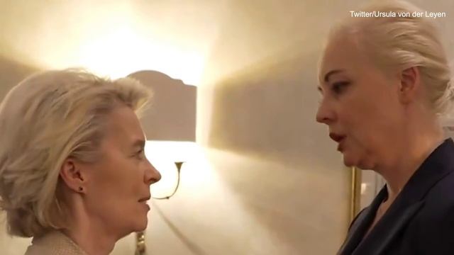 "Высокие отношения" - «Покровские ворота» смотреть онлайн