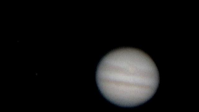 Jupiter (and Europa) through a 7" newtonian telescope смотреть онлайн