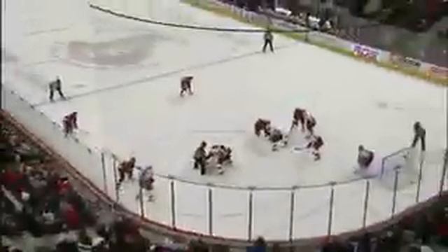 Erik Karlsson ties the game with 7.7 to go смотреть онлайн