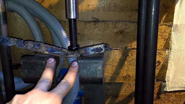 Крутая самоделка. Гидравлический Пресс. Или как переделать домкрат для работы вверх ногами смотреть онлайн