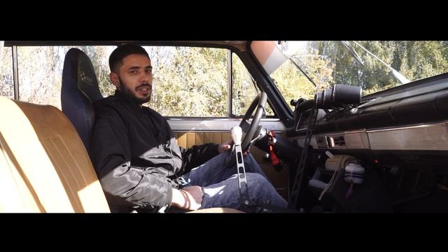 ВАЗ 21032: 2102 или 2103?