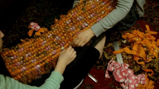 КОВЕР СВОИМИ РУКАМИ/БЫСТРО И ДЕШЕВО/*VEREMEYA* смотреть онлайн