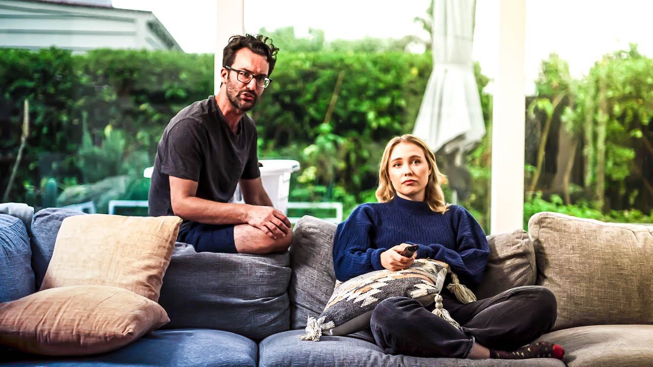 КАК МУЖИКИ СМОТРЯТ ВСРАТЫЕ РЕАЛИТИ ШОУ смотреть онлайн