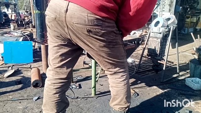Один 125 отрезной круг против 25 мм метала 400мм длинной. смотреть онлайн