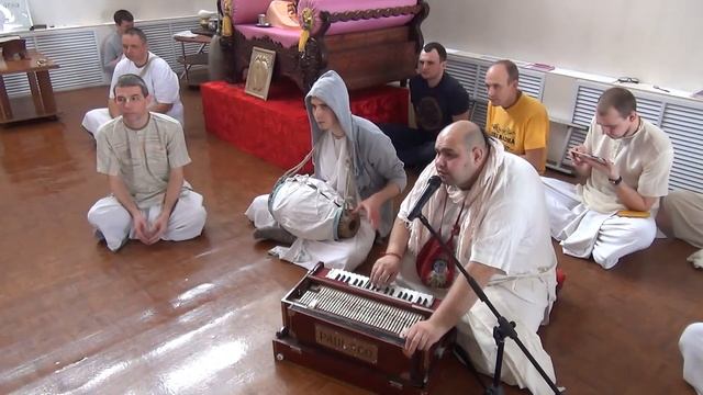 07 02 2016 Киртан Е М Шри Анирудха пр на воскресной программе смотреть онлайн