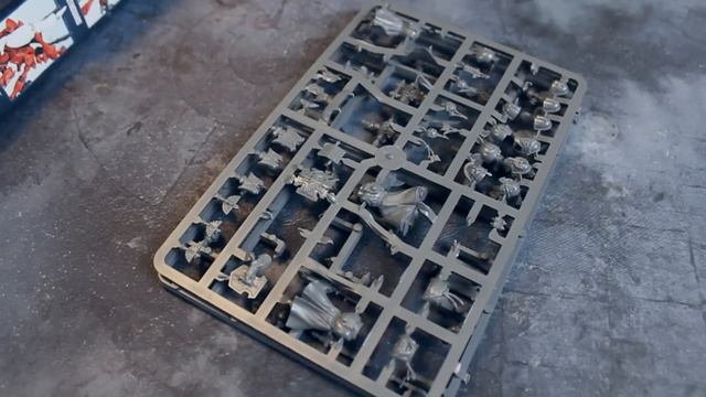 My girlfriend judges my Warhammer Pile Of Shame смотреть онлайн