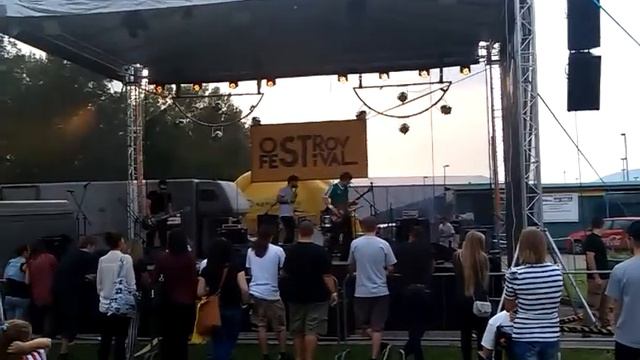 Fishface - Shut up woman get up my horse live @ Ostrov festival 2014 смотреть онлайн