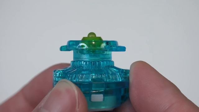 FUSION BEYS RETURN! | Super Hyperion & King Helios ULTIMATE FUSION DX SET Unboxing! | Beyblade Burs смотреть онлайн