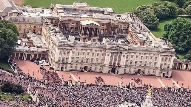 LONDON Tour- Top Tourist Places | Tower Bridge, London Eye, Big Ben, Guard Change Buckingham Palace