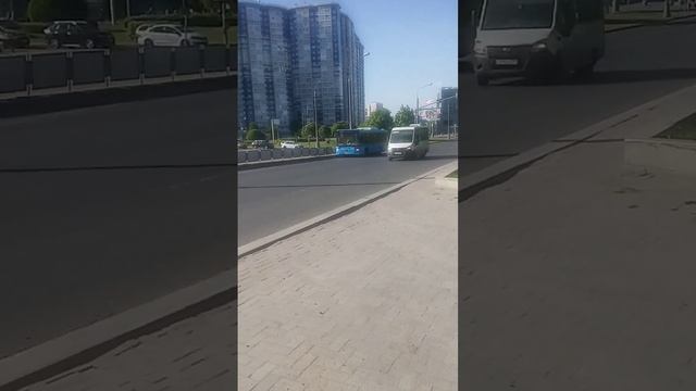 2 НЕФАЗа маршрутки по маршруту 1231к и ... + ЛиАЗ 4292 по маршруту с997 у м. Улица Академика Янгеля смотреть онлайн