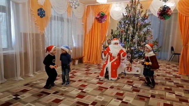 Танец Петрушек смотреть онлайн