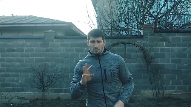 Алексей Папин: упражнение с гирей | Мир бокса смотреть онлайн